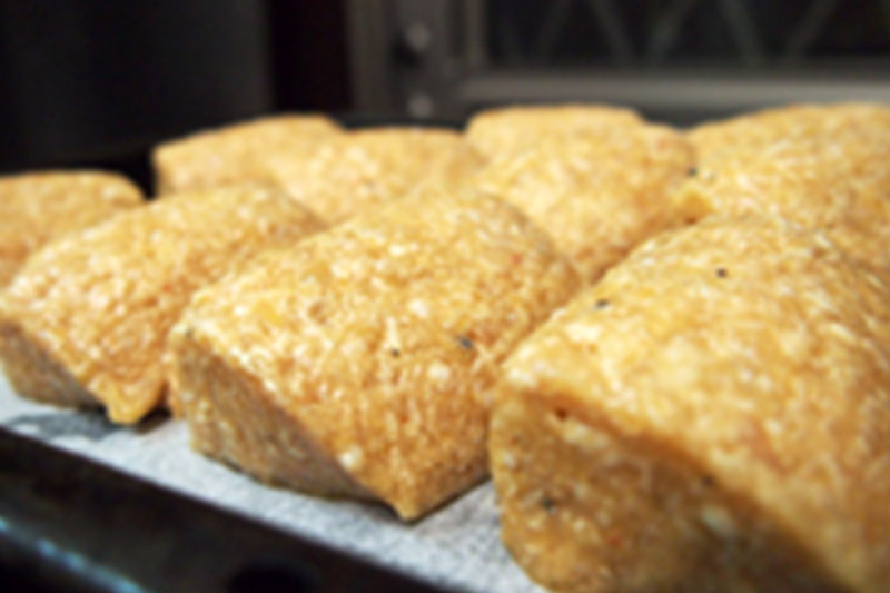 ③つくねを一つ一つ成形