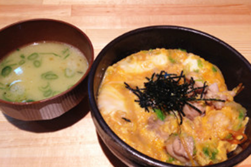 親子丼（スープ付き）