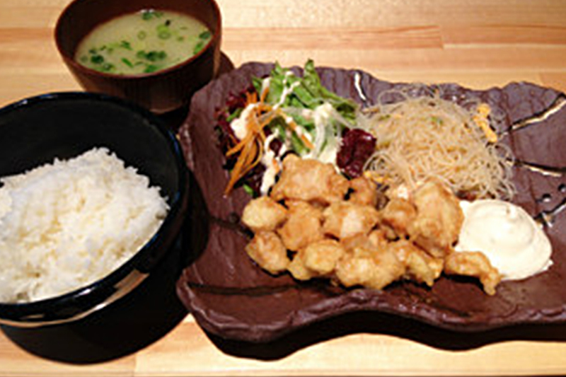 やわらかササミのチキン南蛮定食