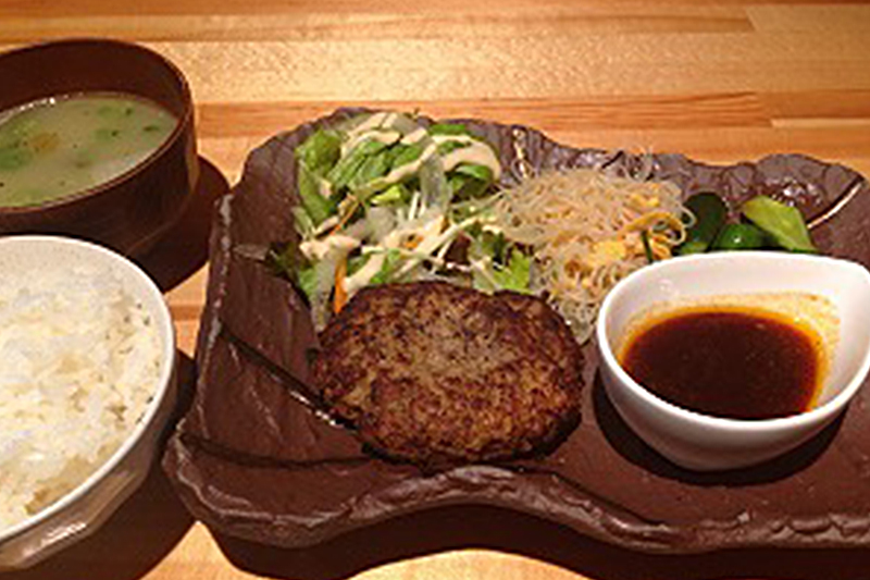 国産牛ハンバーグ定食